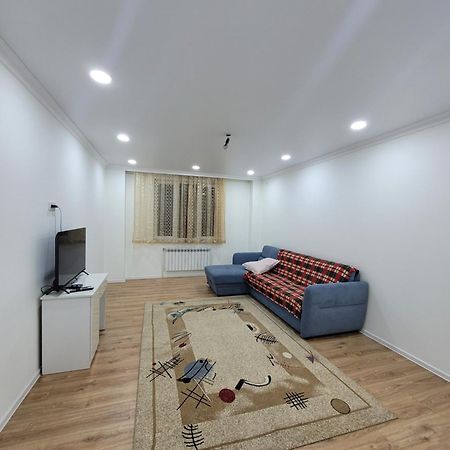 Uzak Apartment 2 Almaty Luaran gambar